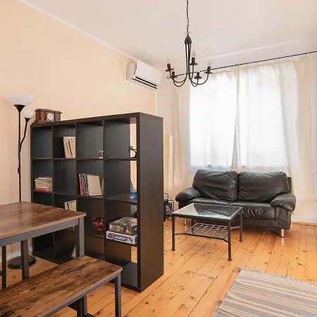 Lejlighed Quiet 2-bedroom With Own Private Garden Sofia